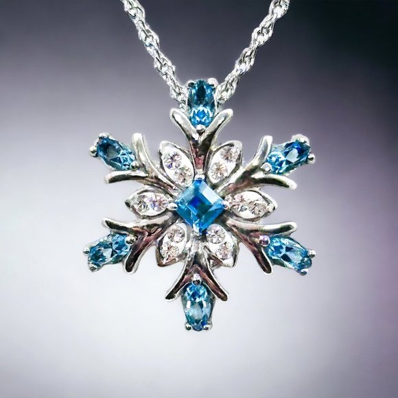 Kaleidoscope Sterling Snowflake Necklace w/Swarovski Crystals - New in Box - Picture 2 of 12